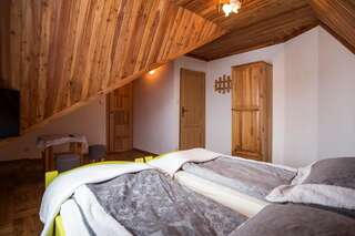 Отели типа «постель и завтрак» Gronik Groń Стандартный двухместный номер с 1 кроватью-8