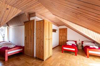 Отели типа «постель и завтрак» Gronik Groń Четырехместный номер с балконом-4
